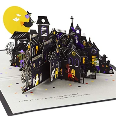Abbildung von Hallmark Pop Up Karte mit Unterschrift „Wonder Halloween“ (Spukhaus)