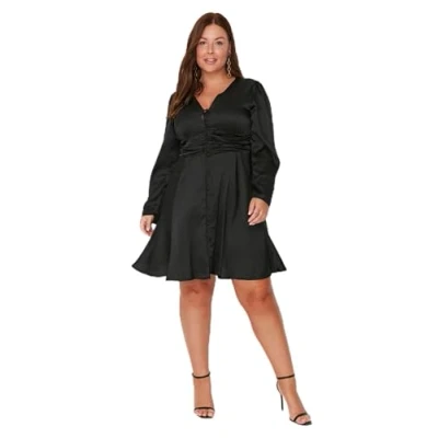 Abbildung von Trendyol Damen Woman Maxi Bodycon Rundhalsausschnitt Gestrickt Kleid, Schwarz, 42 Große Größen EU