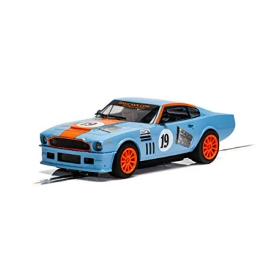 Abbildung von Aston Martin V8 Gulf Edition Rikki Cann Racing