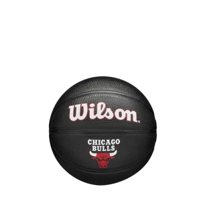 Abbildung von Wilson Team Tribute Chicago Bulls Mini Ball WZ4017602XB, Unisex basketballs, Black, 3 EU