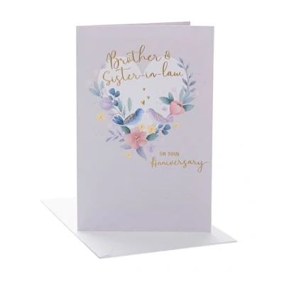 Abbildung von UK Greetings Glückwunschkarte zum Hochzeitstag für Bruder und Schwägerin, florales Herz Design, 149 x 229 mm