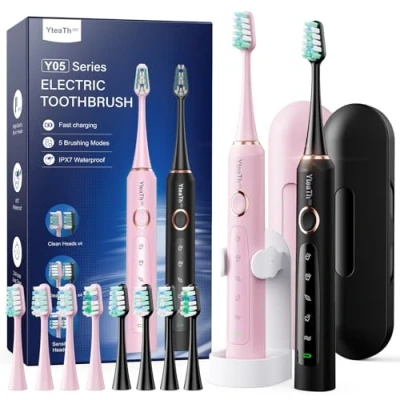 Abbildung von 2 Stück Elektrische Zahnbürste Schallzahnbürste für Erwachsene und Kinder Electric Toothbrush mit 8 Bürstenköpfen 5 Modi. 90 Tagen Akkulaufzeit, Minuten Smart Timer, Reiseetui