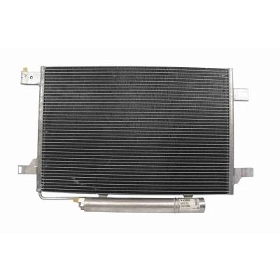 Abbildung von VEMO V30 62 1036 Klimakondensator mit Trockner 411mm 638mm MERCEDES BENZ: A Klasse, B Klasse