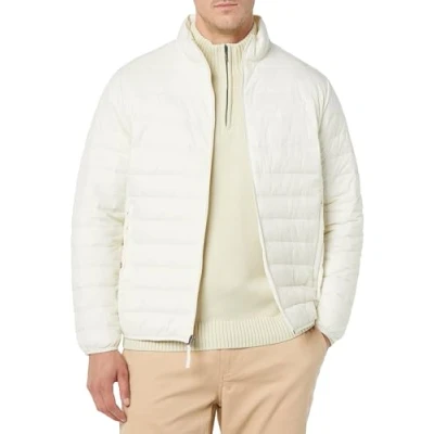 Abbildung von Amazon Essentials Herren Verstaubare, Leichte, Wasserabweisende Pufferjacke (Erhältlich In Big &amp; Tall), Hellbeige, L