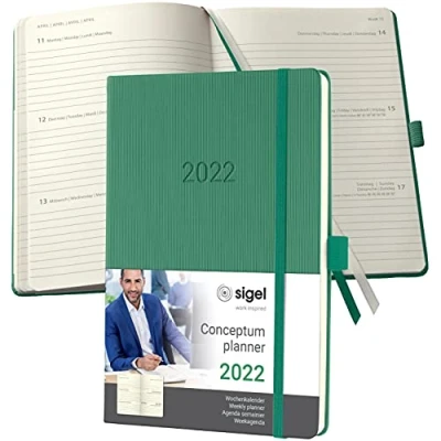 Abbildung von SIGEL C2270 Terminplaner Wochenkalender 2022 ca. A5 grün Hardcover 192 Seiten Gummiband, Stiftschlaufe, Archivtasche PEFC zertifiziert Conceptum