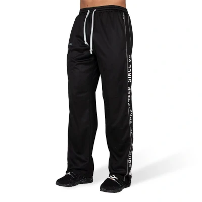 Abbildung von Gorilla Wear Functional Mesh Pants schwarz/weiß Bodybuilding und Fitness Hose für Herren mit Logo Aufdruck zum Sport Alltag Freizeit Joggen Laufen bequem leicht, L XL