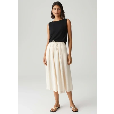 Abbildung von OPUS Ilonki Top, Damen, Größe: 38, Black