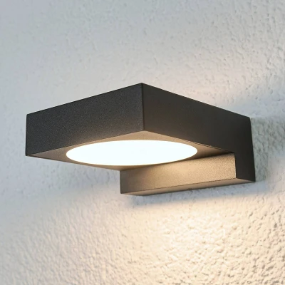 Abbildung von Schwarze LED Außenwandlampe Natalja
