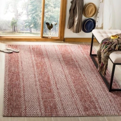Abbildung von SAFAVIEH Zeitgenössische Teppich für Wohnzimmer, Esszimmer, Schlafzimmer Courtyard Collection, Kurzer Flor, Hellbeige und Terrakotta, 122 X 170 cm