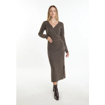 Abbildung von DREIMASTER klassischer Damen Strickrock M/L / Braun 33% recyceltes Polyester 26% Polyacryl 24% 14% Nylon 3% Elasthan