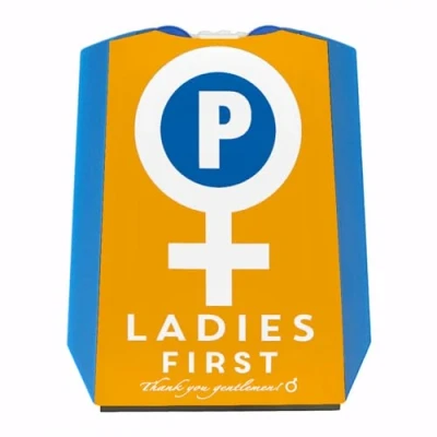 Abbildung von Venussymbol Ladies First Parkscheibe in Orange Weiß mit 2 Einkaufswagenchips Eiskratzer Wasserabstreifer und Einkaufswagen Chips parken Auto Parkplatz Parkhaus