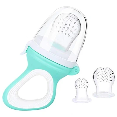 Abbildung von Fruchtsauger für Baby &amp; Kleinkind + 3 Silikon Sauger in Größen BPA frei Schnuller Beißring Obst Gemüse Brei Beikost (Blau)