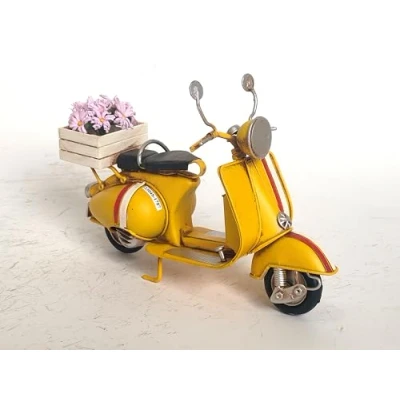 Abbildung von Dynasun Modellmotorrad Car 2304S 1787, (1 tlg), Motorradmodell mit Blumenkorb Vintage aus Metall