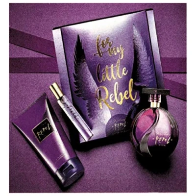Abbildung von Avon Far Away Rebel Geschenkset Eau de Parfum 50ml Taschenspray 10ml Körperlotion 150ml im Geschenkkarton für die Frau