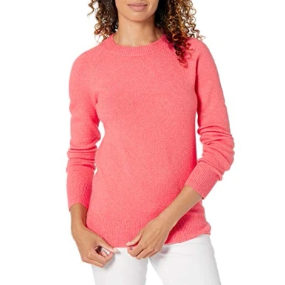 Abbildung von Amazon Essentials Damen Soft Touch Langarmpullover mit Rundhalsausschnitt in klassischer Passform, Korallenrosa, XL