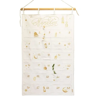 Abbildung von PAPIERDRACHEN Wandkalender Ramadankalender 2024 als aus Stoff zum Befüllen, beige &amp; gold hochwertig bestickt wiederverwendbar