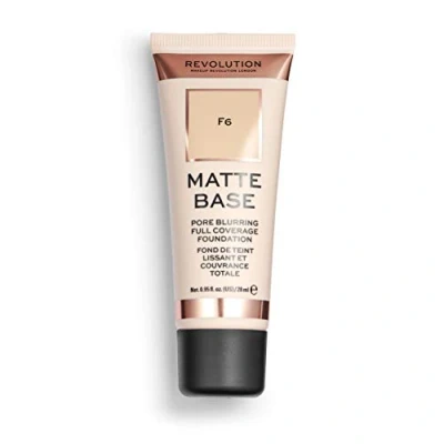 Abbildung von Makeup Revolution Matte Base Pore Blurring Full Coverage Foundation F6