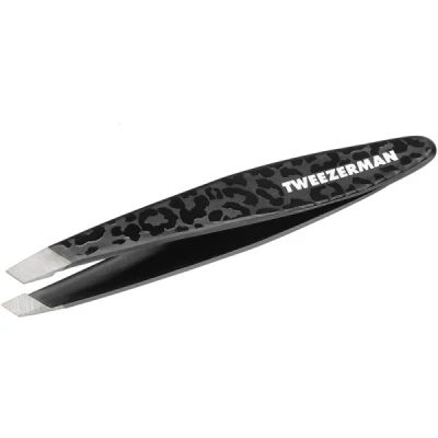 Abbildung von TWEEZERMAN Mini Pinzette (Handgeschliffene Schräge Spitzen, Augenbrauen zupfen, Profi Qualität, Rostfreier Edelstahl), Black Leopard