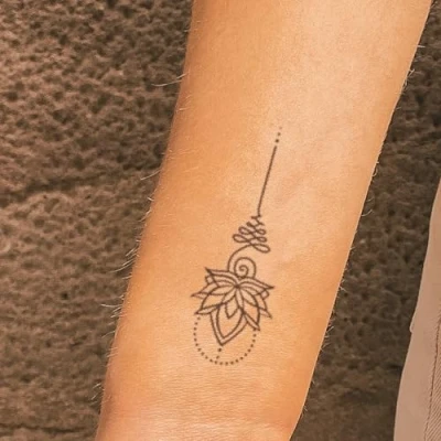 Abbildung von Inkster Tattoo Lotus mit Erweiterung vegane &amp; wasserfeste Temporäre Tattoos für Erwachsene EU Kosmetikzertifizierte Farbe revolutionäres 2 Wochen Premium Klebetattoos Fake