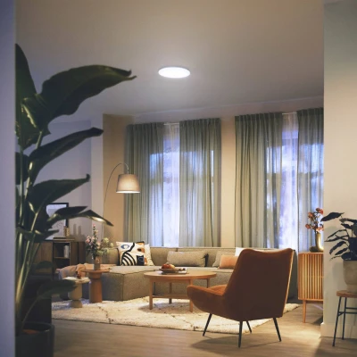Abbildung von Philips Izso All in One Deckenleuchte inkl. Fernbedienung (40 W), dimmbare LED Leuchte mit allen Weißtönen, flexible Lichtsteuerung ohne Verkabelung