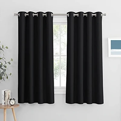 Abbildung von PONY DANCE Thermovorhang Blickdichte Gardienen 2 Set H 158 x B 132 cm Verdunklungsvorhänge für Schlafzimmer Ösenvorhang Schwarz Vorhänge Kurz