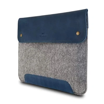 Abbildung von MegaGear MacBook Tasche aus echtem Leder und Fleece, Laptop Hülle für Pro Air 16 Zoll 15 15,5 (M2, M2 Pro, Max, M1) Modelle 2020, 2021, 2022 2023
