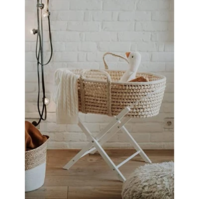 Abbildung von Babywiege mit Baby Moseskorb Ständer und dreilagiger Matratze, Stubenwagen Klappständer, handgefertigter Schlafkorb, weißer