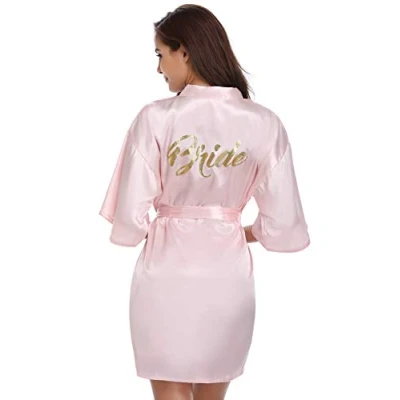 Abbildung von Vlazom Morgenmantel für Hochzeit Satin Kimono Badmantel Braut&amp;Brautjungfern V Ausschnitt Damen Robe mit Gürtel(S,Hellrosa Braut)