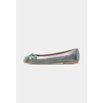 Abbildung von Pretty Ballerinas 35.663 Ballerina