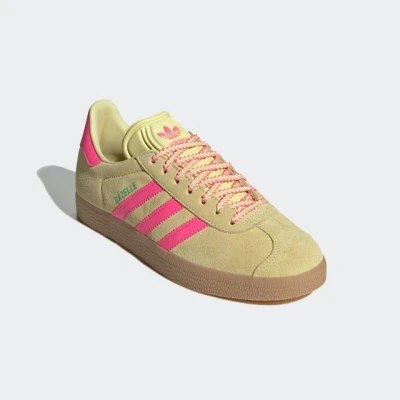 Abbildung von adidas Originals Gazelle W Sneaker low, Damen, Größe: 37 1/3, Powder yellow/lucid pink Leder und lederimitat