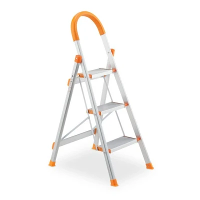 Abbildung von relaxdays Trittleiter Alu mit Haltegriff, 3 Stufen