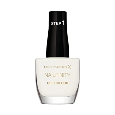 Abbildung von Max Factor Nailfinity Gel Nail Polish 12ml (Various Shades) 120 Blinding Lights