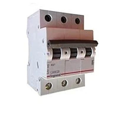 Abbildung von LEGRAND, RX3 Leitungsschutzschalter, thermisch magnetischer Schutzschalter, C Charakteristik, 16A, 3 polig, 6000A Ausschaltvermögen, 400VAC, 3TE, 419235
