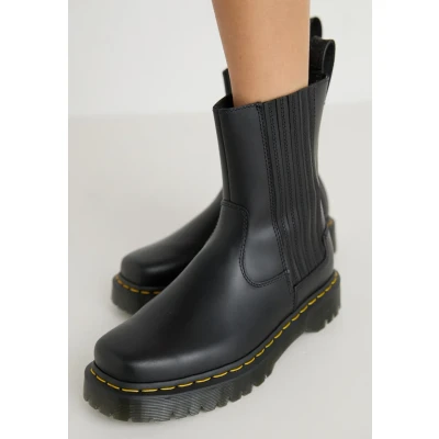 Abbildung von Dr. Martens Amaayah LO Plateaustiefelette, Damen, Größe: 36, Black Schuhe