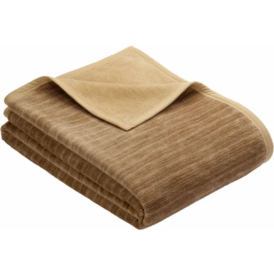 Abbildung von IBENA Wohndecke &quot;Fano&quot;, mit Streifen versehen, Kuscheldecke