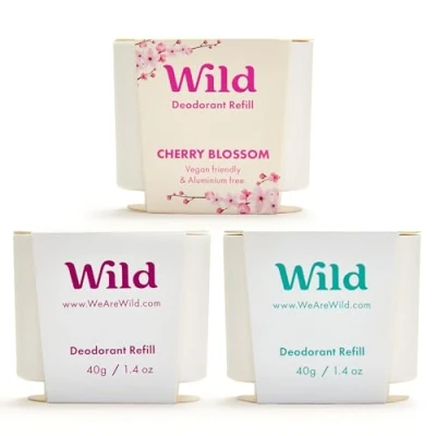 Abbildung von Wild Natürliches nachfüllbares Deo Aluminiumsalzfrei Nachfüll Sortenpaket enthält Fresh Cotton &amp; Sea Salt, Cherry Blossom, Coconut Vanilla Düfte Lang anhaltender Schutz 100%