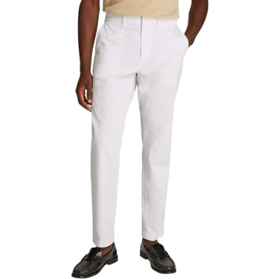 Abbildung von Tommy Hilfiger Herren Chino Hose Harlem Tapered Fit, Weiß (Th Optic White), 34W/29L