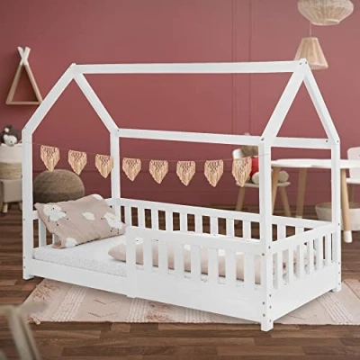 Abbildung von ML DESIGN Kinderbett Hausbett mit Rausfallschutz, Dach und Lattenrost Massivholz, Bett 80x160 cm Weiß aus massivem Kiefernholz für Mädchen Jungen