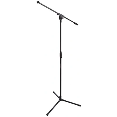 Abbildung von Amazon Basics Dreibein Schwenkarm Mikrofonständer, bis zu 218 cm, Neigbar und Einstellbar, Ultraleichter Stahl, Transportabel, Kompatibel mit 95 mm 160 Adapter, Schwarz
