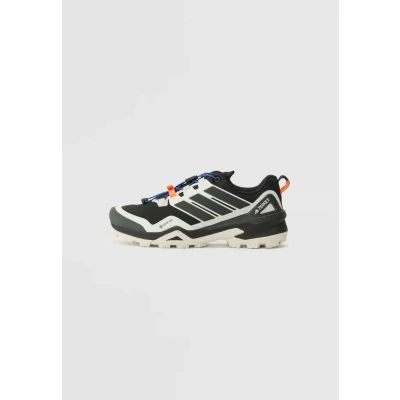 Abbildung von Adidas Terrex Skychaser Goretex Hiking Hikingschuh, Herren, Größe: 40, Core black/core black/grey one Schuhe