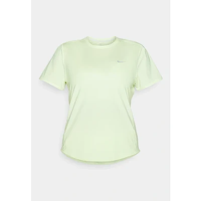 Abbildung von Nike Dri FIT Swift SS Top Grün L