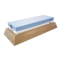 Abbildung von Richardson Sheffield Japanischer Wasserstein, Nass Schleifstein, Körnung 240 (grob)/ 1000 (fein), Abziehstein, Messerschärfer, Korund, Bambus Holz, Blau/Weiß, Messerschärfer Profi