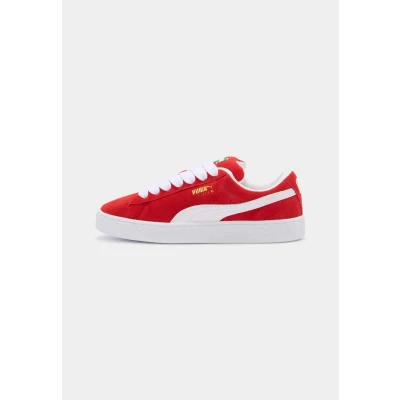 Abbildung von Puma Suede XL Unisex Skateschuh, Größe: 42, For all time red/white Veloursleder