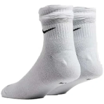 Abbildung von NIKE DH5485 100 Everyday Socks Women&#039;s Weiß schwarz M