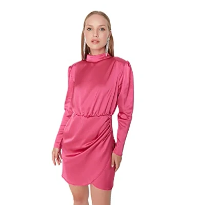 Abbildung von Trendyol Damen Woman Mini Bodycon Asymmetrischer Kragen Gestrickt Kleid, Rosa, 42 EU