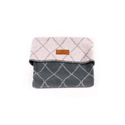 Abbildung von My junior® Babydecke Graphite Grid Grey