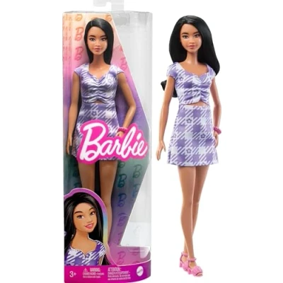 Abbildung von Barbie Mattel Fashionistas brünette Puppe größer als Standard HPF75