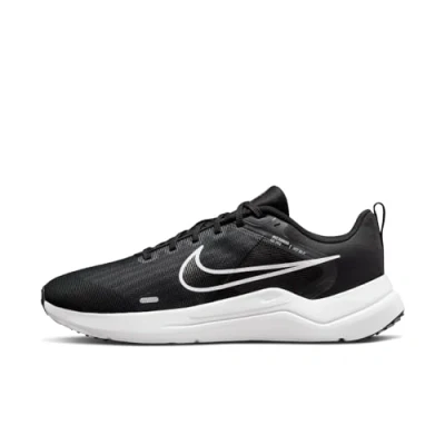Abbildung von Nike Performance Downshifter 12 Laufschuh Neutral, Herren, Größe: 47, Black/white/dark smoke grey/pure platinum Schuhe