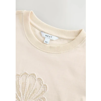 Abbildung von Next Regular FIT Beaded Shell Short Sleeve Tshirt print, Damen, Größe: 38, Ecru