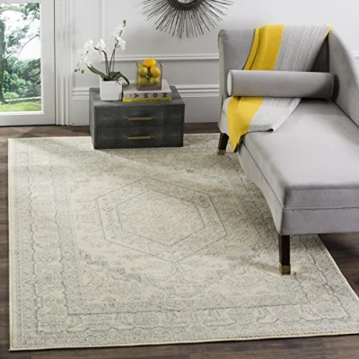 Abbildung von SAFAVIEH Traditionell Teppich für Wohnzimmer, Esszimmer, Schlafzimmer Adirondack Collection, Kurzer Flor, Elfenbein und Schiefer, 122 X 183 cm